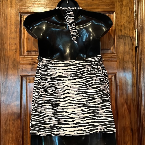 Zebra Print Halter Tankini Top - Picture 4 of 8